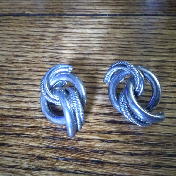 None Jewelry - Vintage Silver Knotted Post Earrings
